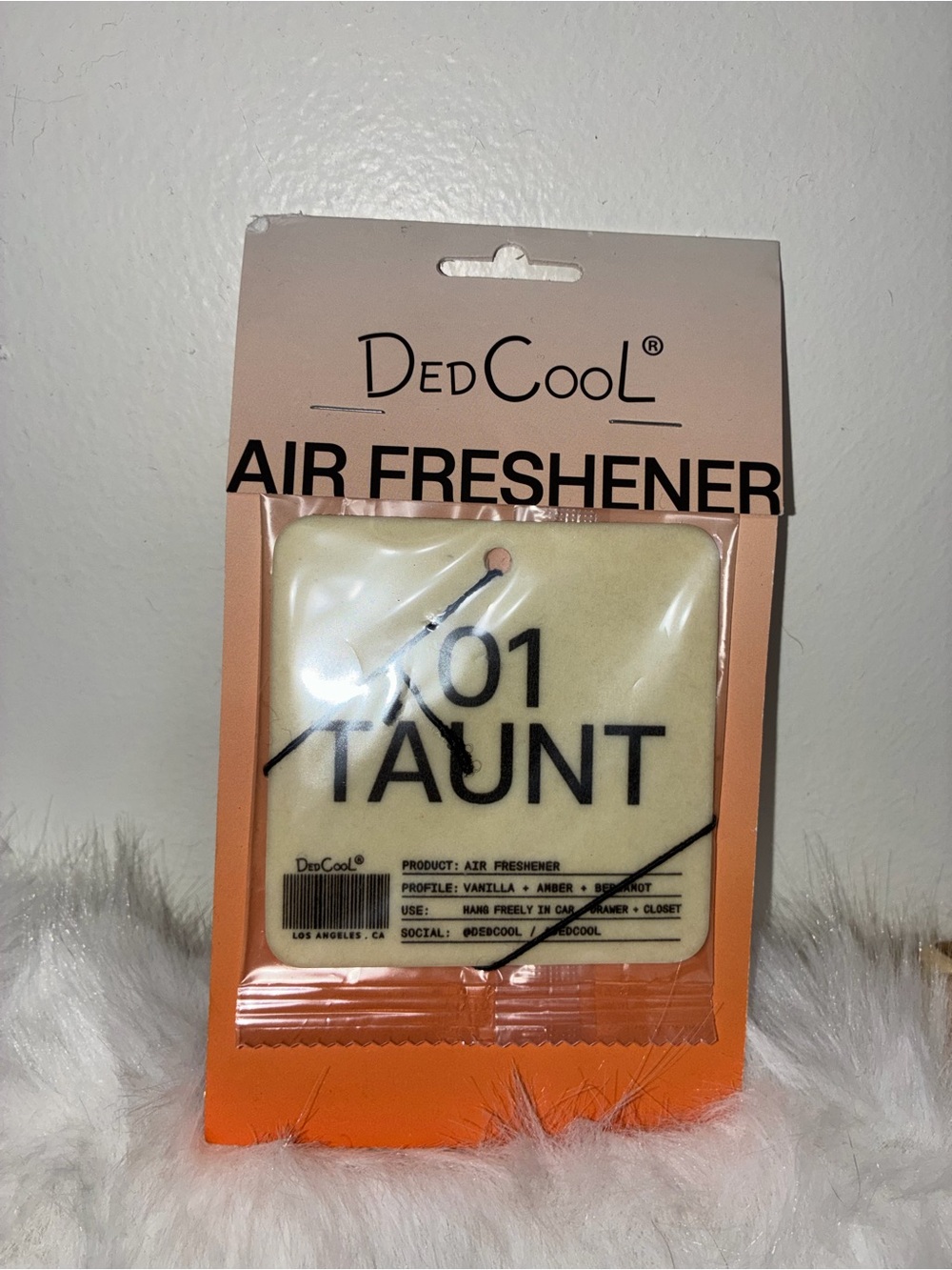 DedCool Taunt Vanilla & Amber Air Freshener - 01 Taunt